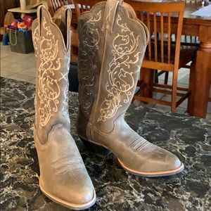 Ladies Twisted X boots